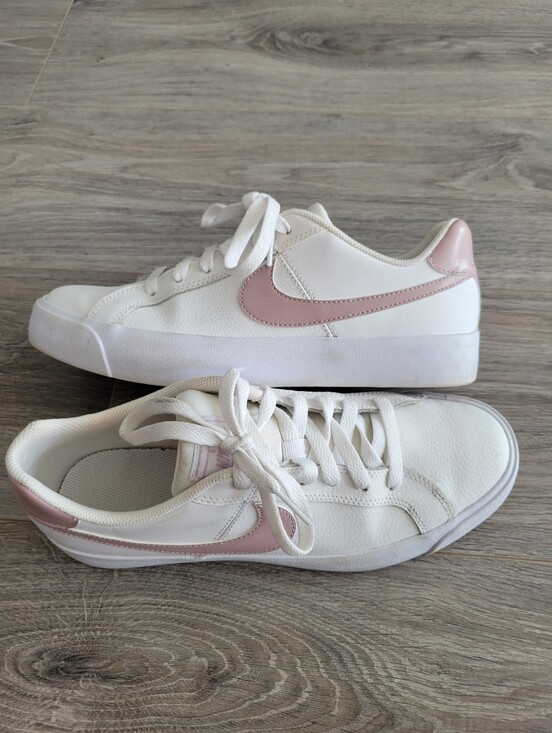 Nike Shoes - Nike Women's Court Royale AC sneakers Size 9.5
